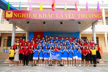 MỘT LỜI CHÀO “ĐẶC BIỆT”
