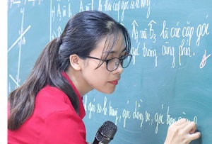 Cô Triệu Thị Thắm – GV Toán học