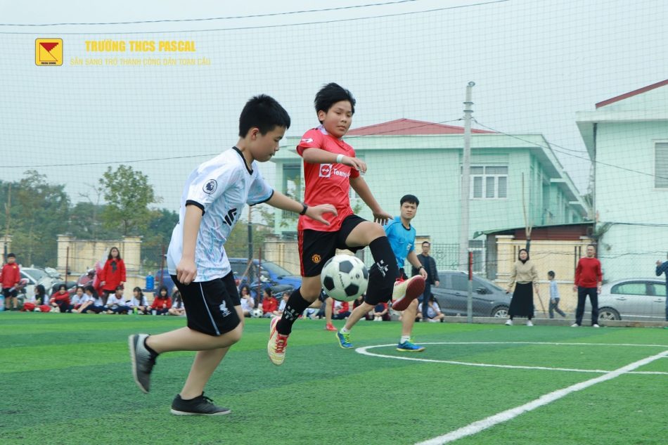 Lượt trận 1️⚽ 6D – 6E: Sai lầm cá nhân