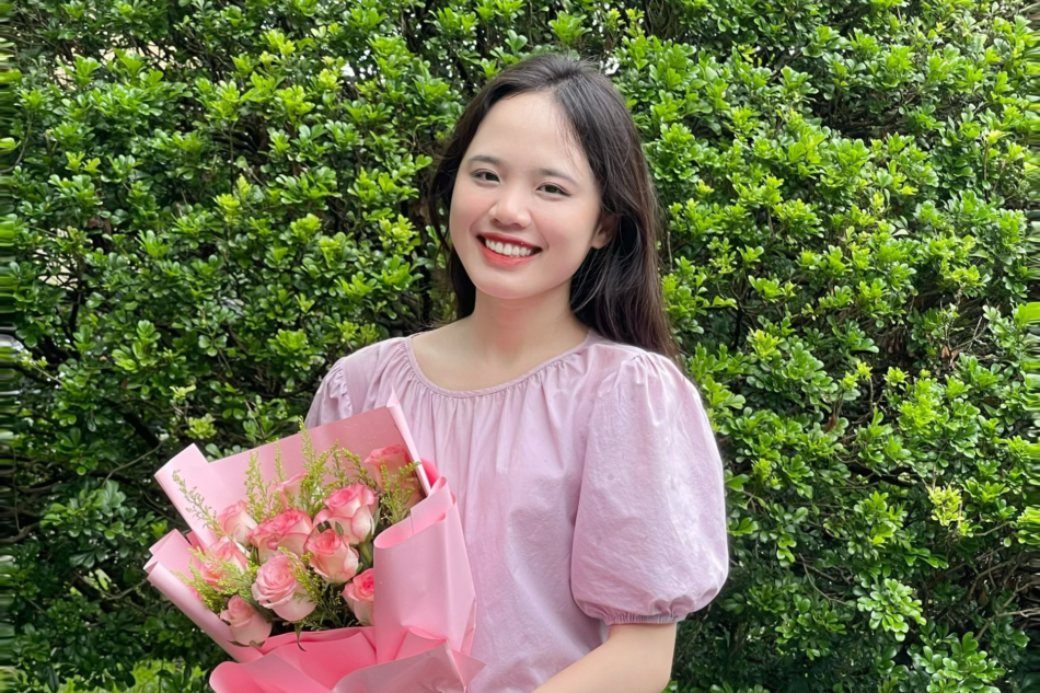 Cô Đàm Thị Hoạt – GV Ngữ văn