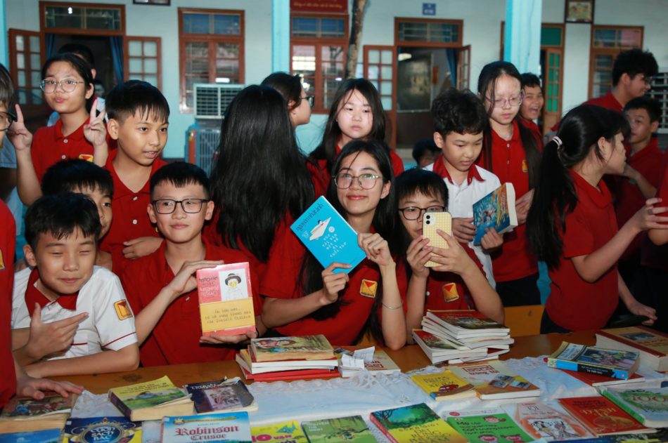NGÀY HỘI SÁCH LẦN 8 NĂM 2025. PHẦN TRIỂN LÃM VÀ GIAO LƯU SÁCH.