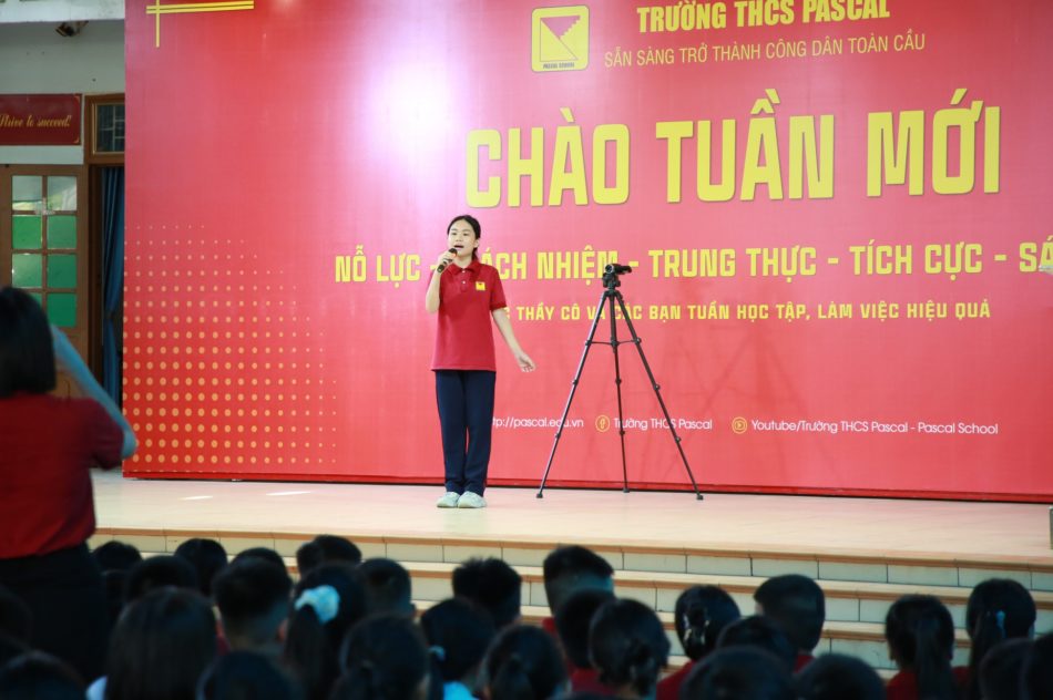 📹BỤI PHẤN – NGUYỄN MINH NGÂN GIANG 6C