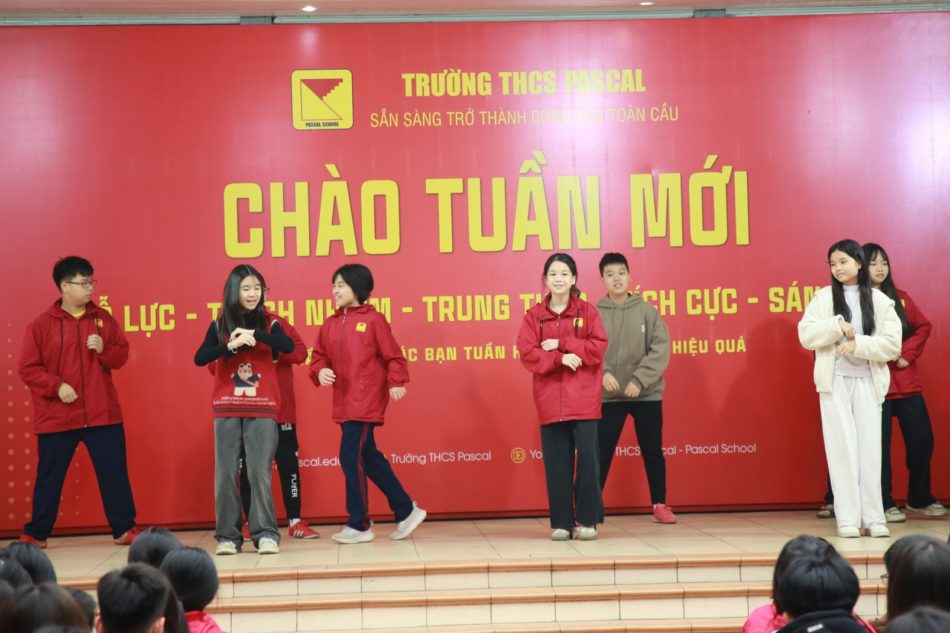 📹SINH HOẠT THEO CHỦ ĐỀ “NGƯỜI CHA” – LỚP 8C