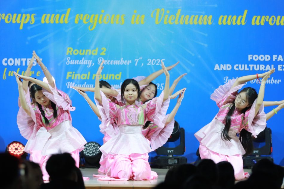 LỄ HỘI TIẾNG ANH 2025 