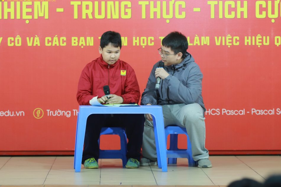 📹SINH HOẠT THEO CHỦ ĐỀ “ĐỪNG LÀ BẢN SAO, HÃY LÀ CHÍNH MÌNH” – LỚP 8A